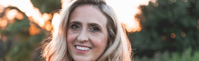 Going to College as an Adult: Student Loans & Financial Aid Options