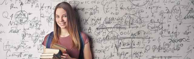 When to Apply for Student Loans