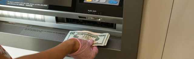 Can You Use a Credit Card to Withdraw Money From an ATM Without Charges?
