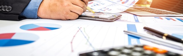 How much does a tax attorney cost